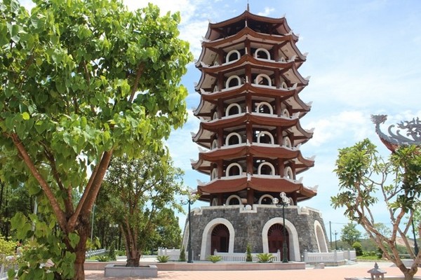 Tháp chuông Đồng Lộc